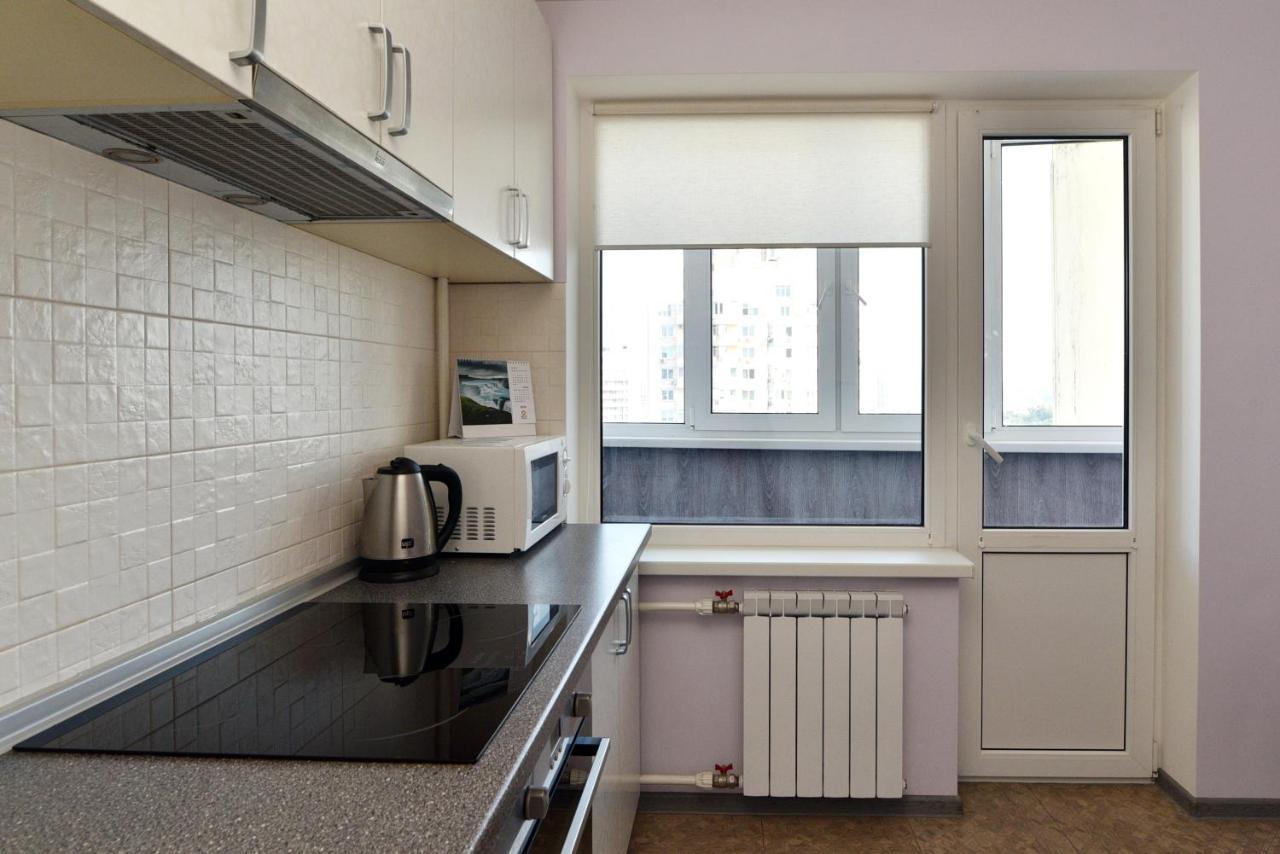 Apartament On Vasylia Lypkivskoho 24 Apartment Kiev Luaran gambar