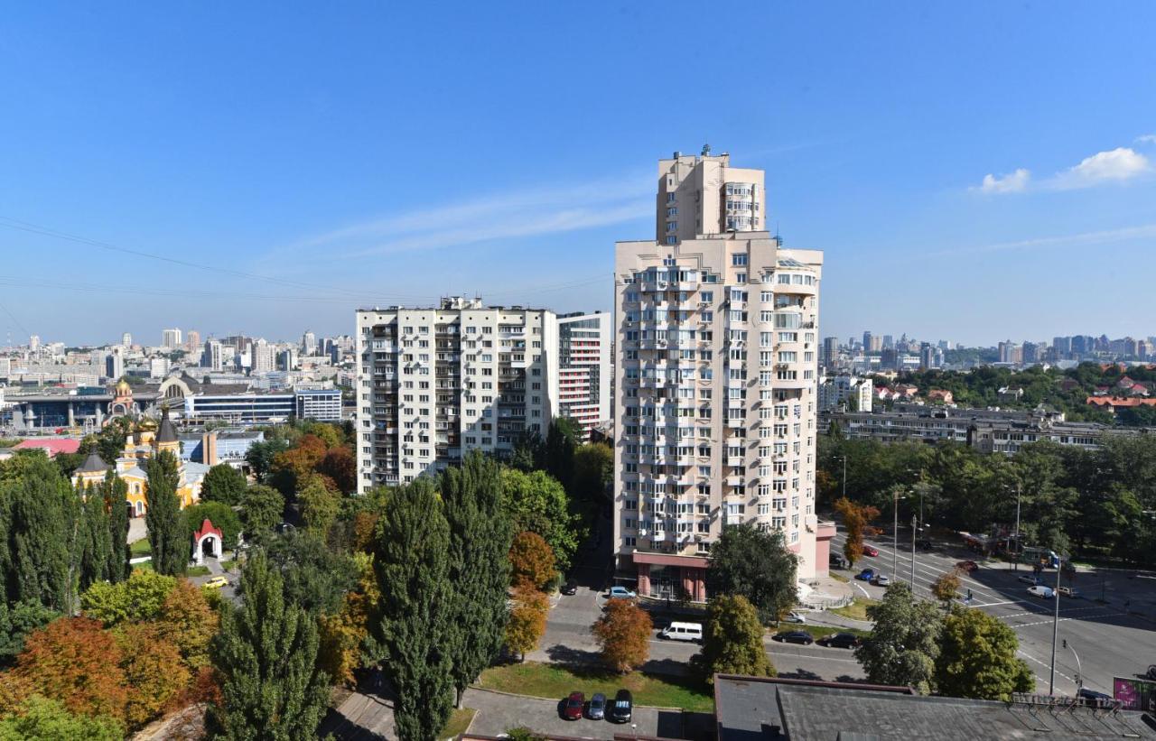 Apartament On Vasylia Lypkivskoho 24 Kiev Luaran gambar